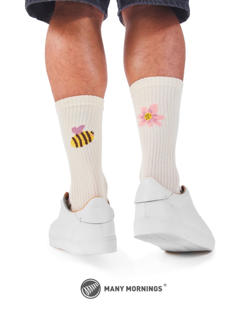 Busy Bee Many Mornings